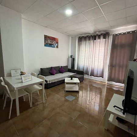 Becquer 3 Apartment Malaga Bagian luar foto