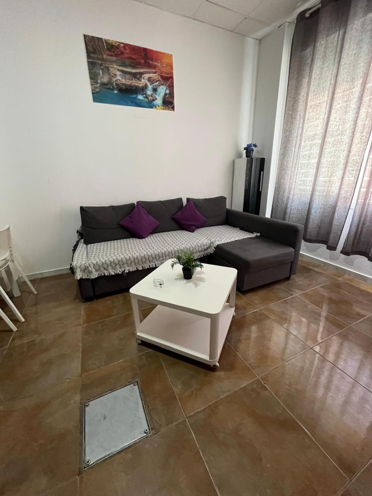 Becquer 3 Apartment Malaga Bagian luar foto
